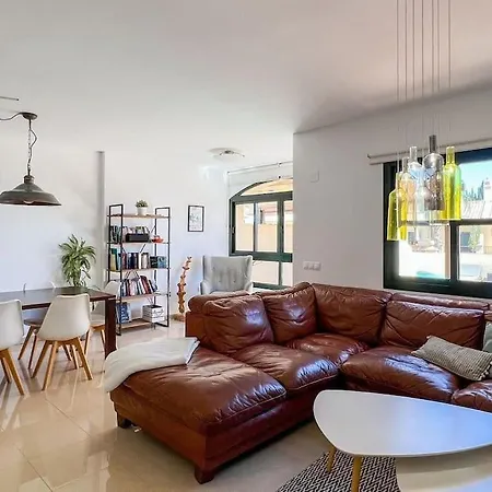Casa de Férias Flores 3 *