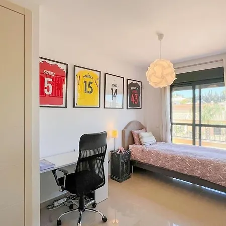 Casa de Férias Flores 3 *